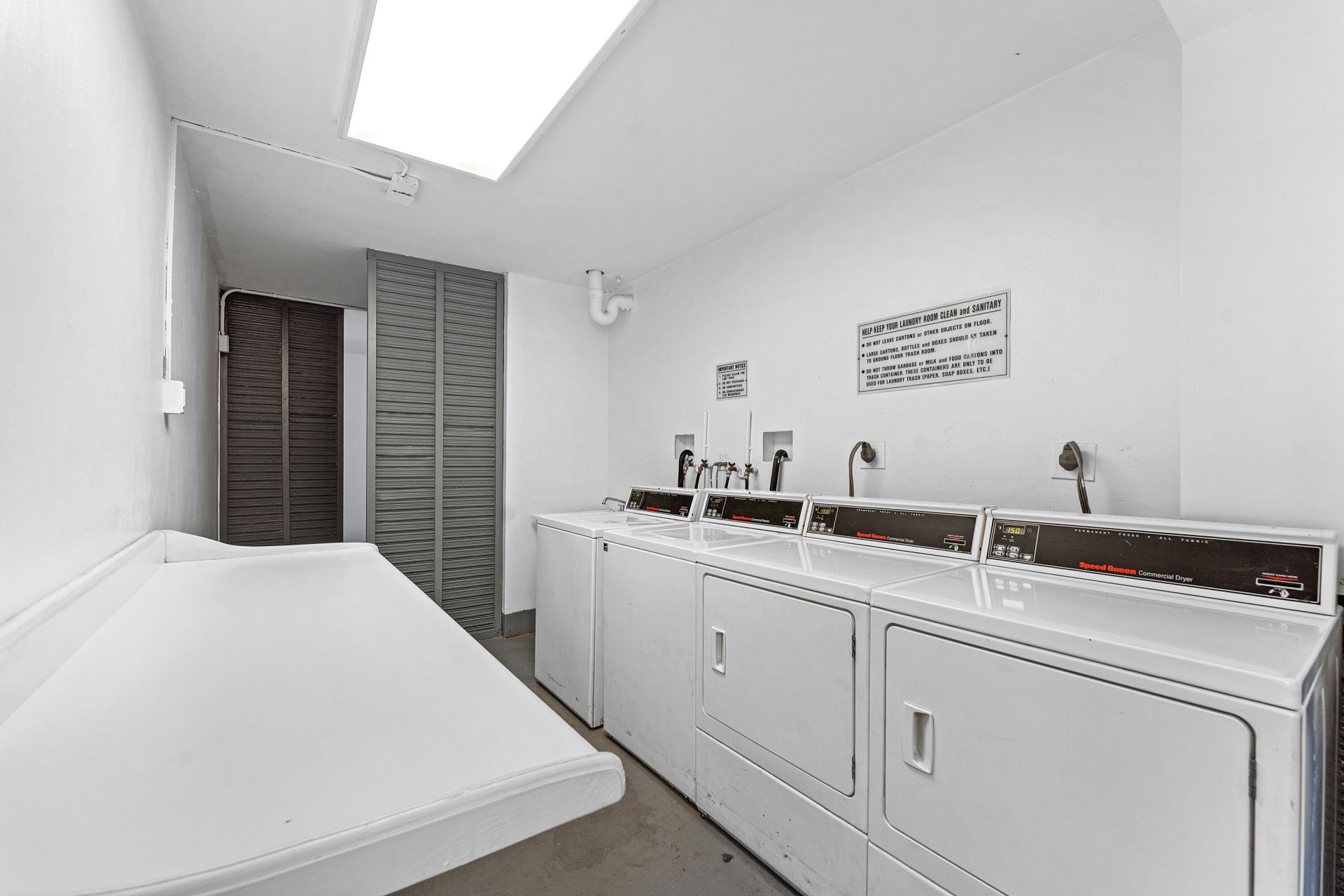 20500 W Country Club Drive, Unit 210, Aventura, FL 33180 Photo