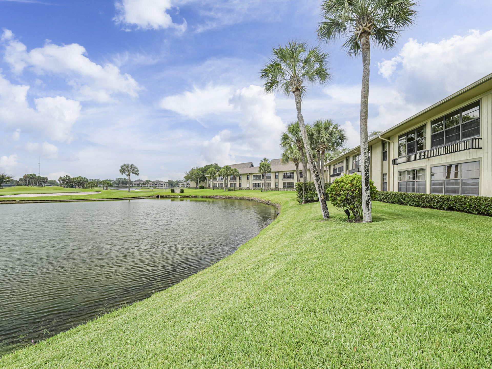 23 Plantation Drive, Unit 102, Vero Beach, FL 32966 Photo
