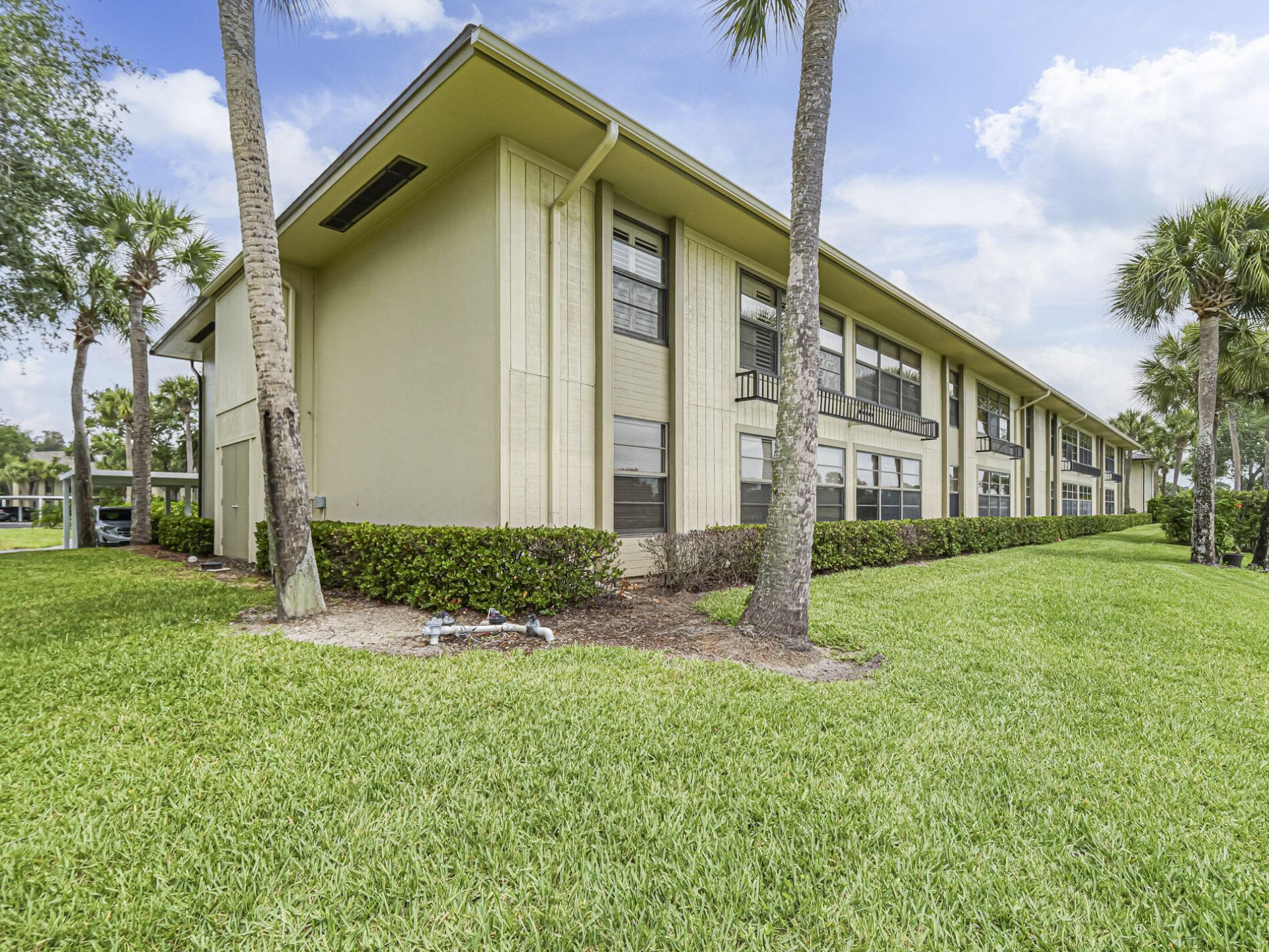 23 Plantation Drive, Unit 102, Vero Beach, FL 32966 Photo