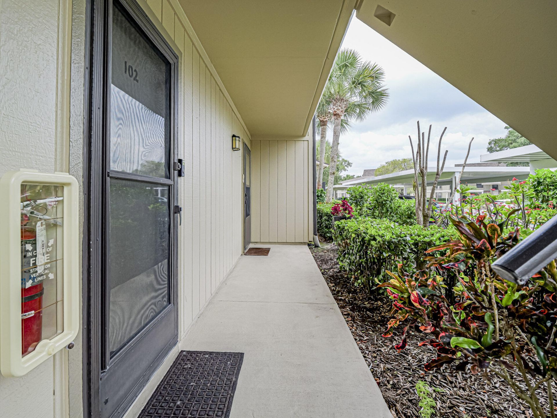 23 Plantation Drive, Unit 102, Vero Beach, FL 32966 Photo