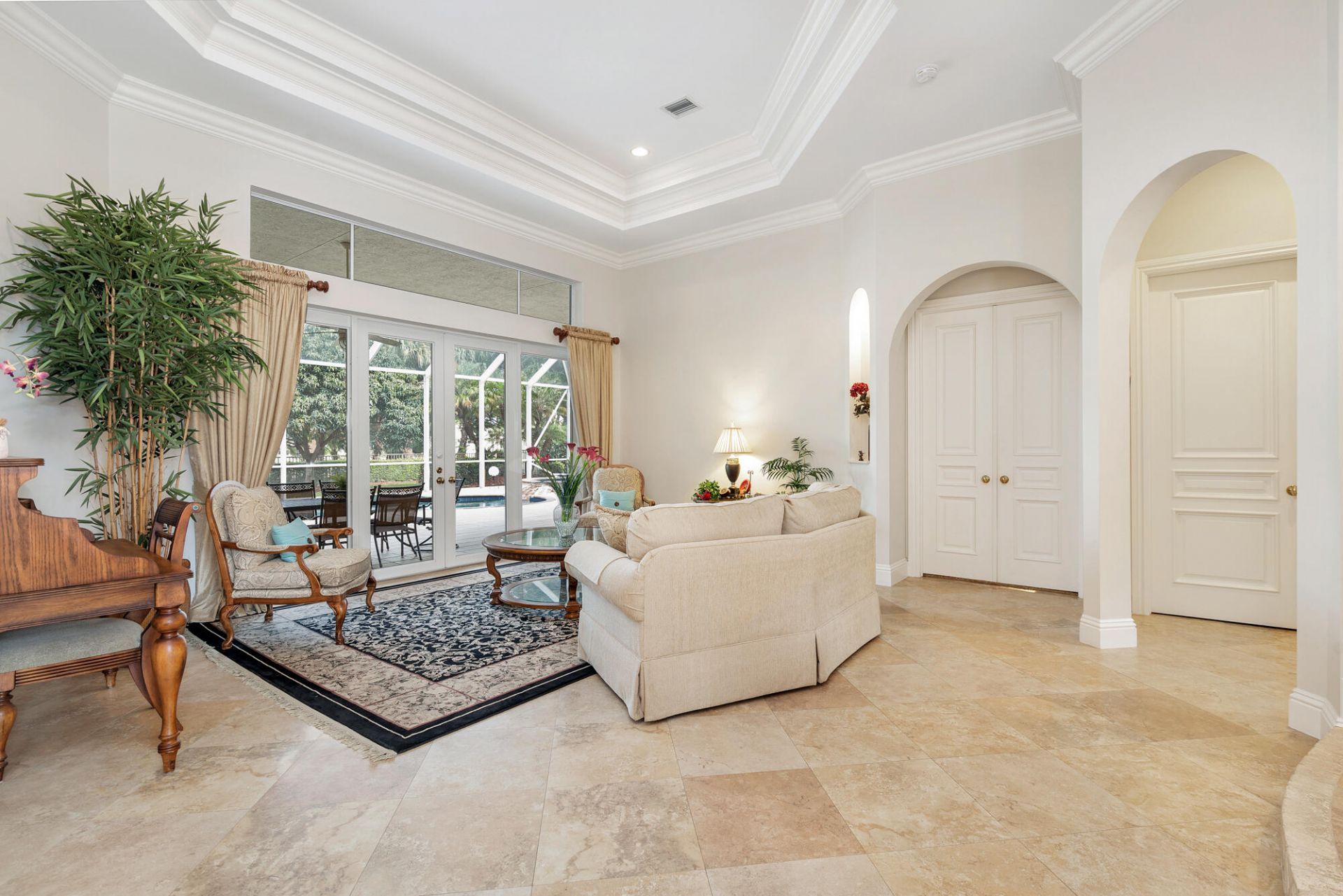 594 N Country Club Drive, Atlantis, FL 33462 Photo