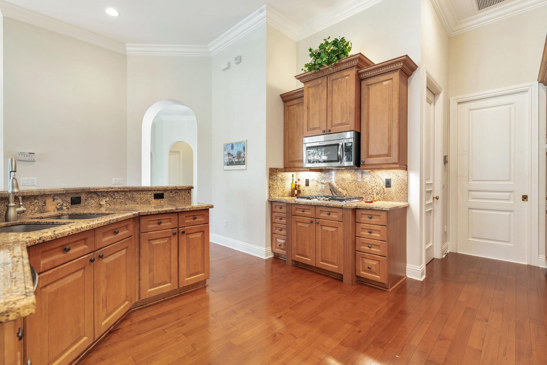 594 N Country Club Drive, Atlantis, FL 33462 Photo
