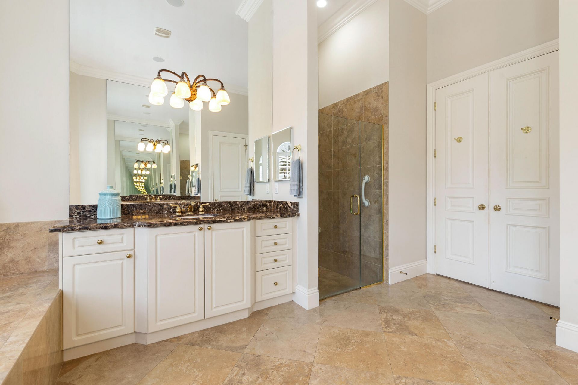 594 N Country Club Drive, Atlantis, FL 33462 Photo