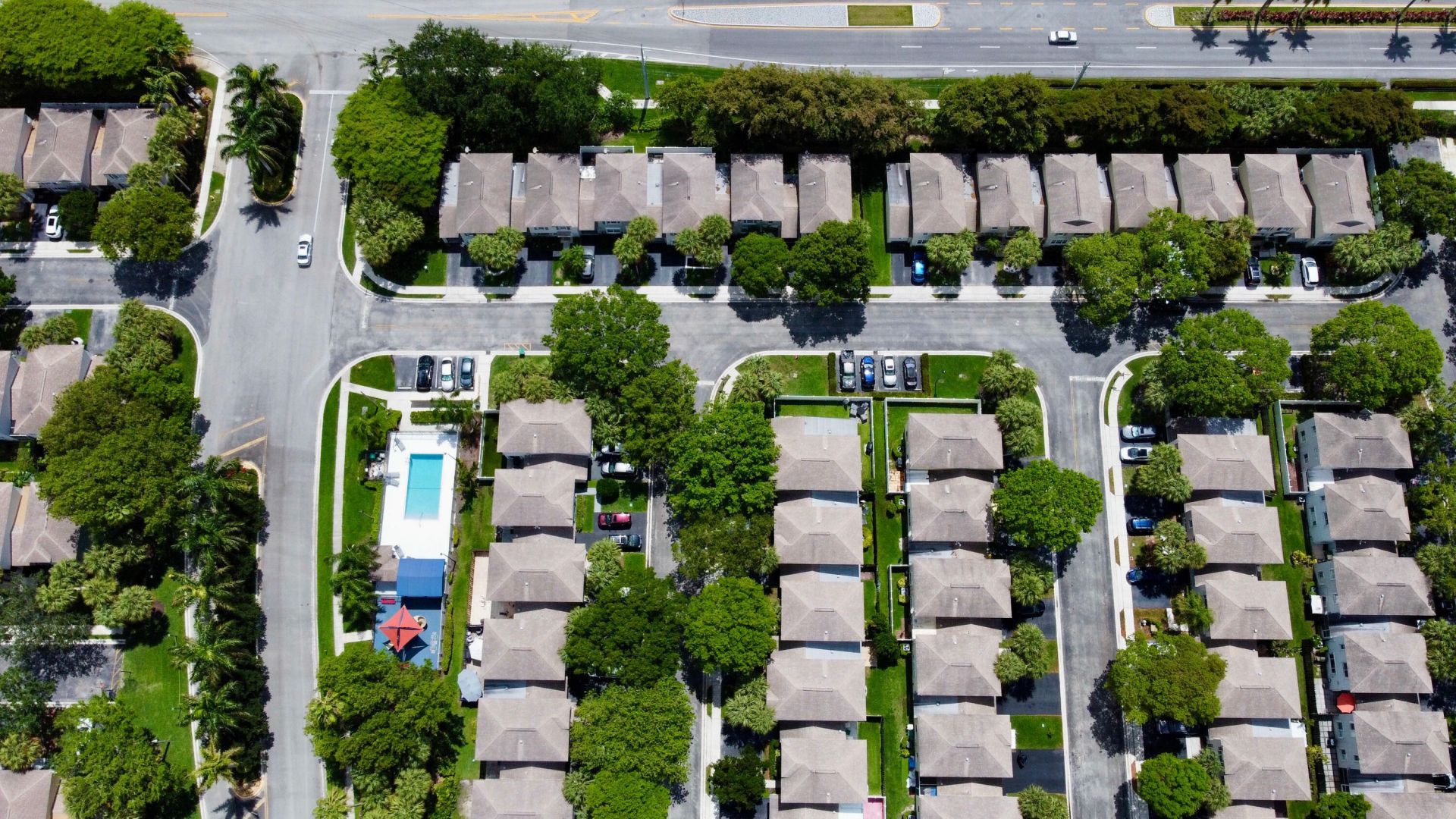5920 S Golden Beauty Lane, Tamarac, FL 33321 Photo