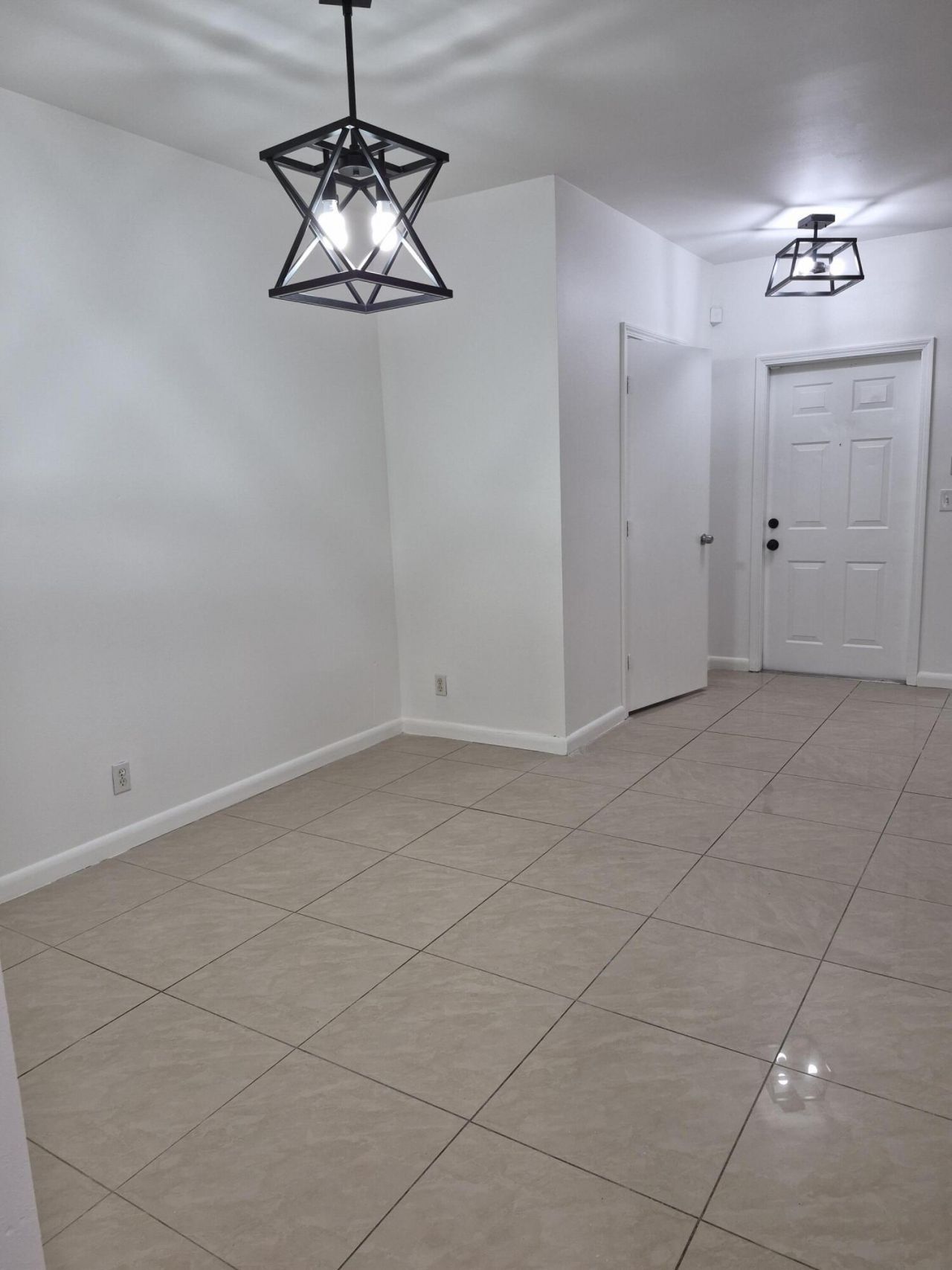 5920 S Golden Beauty Lane, Tamarac, FL 33321 Photo