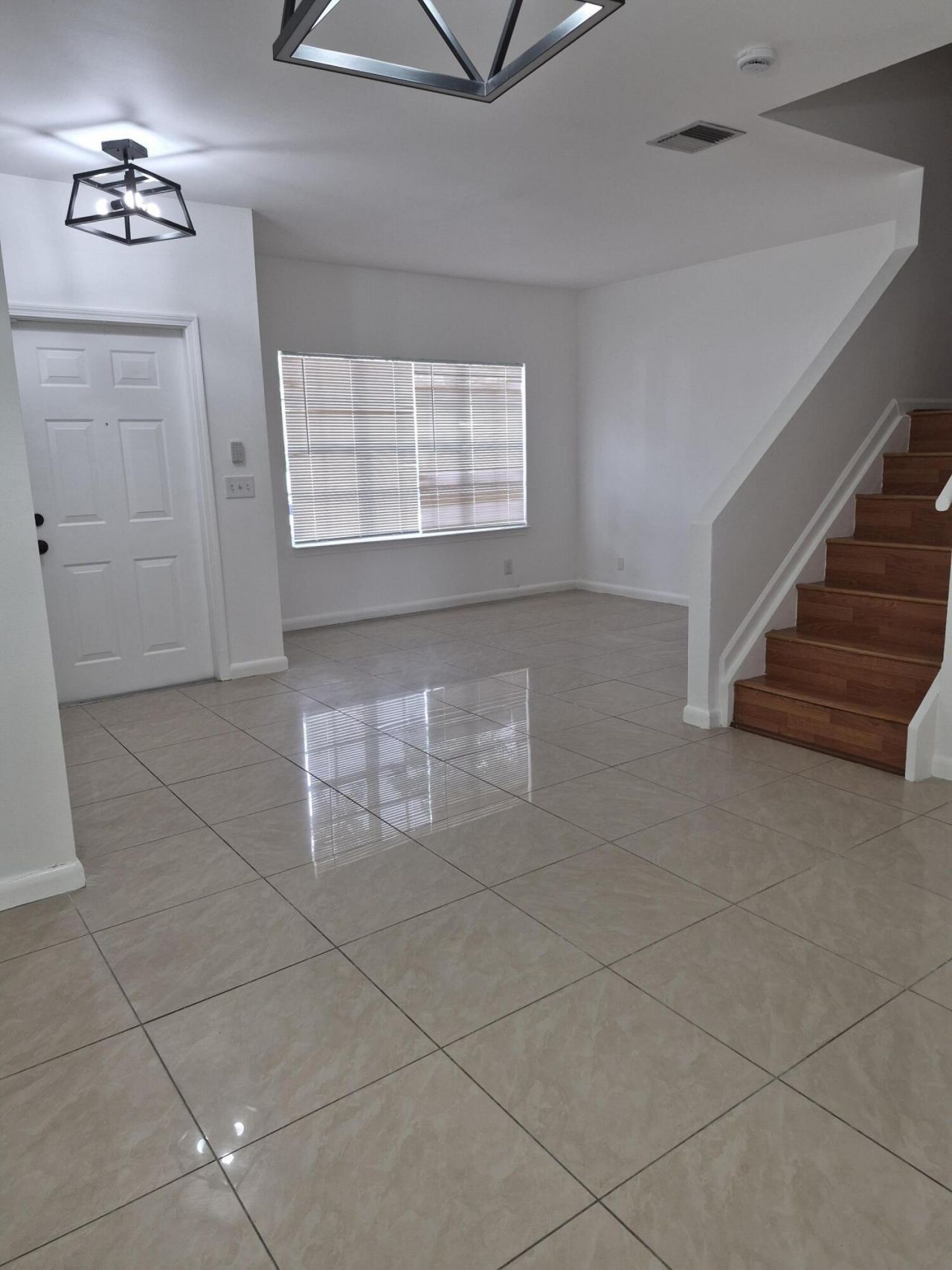 5920 S Golden Beauty Lane, Tamarac, FL 33321 Photo