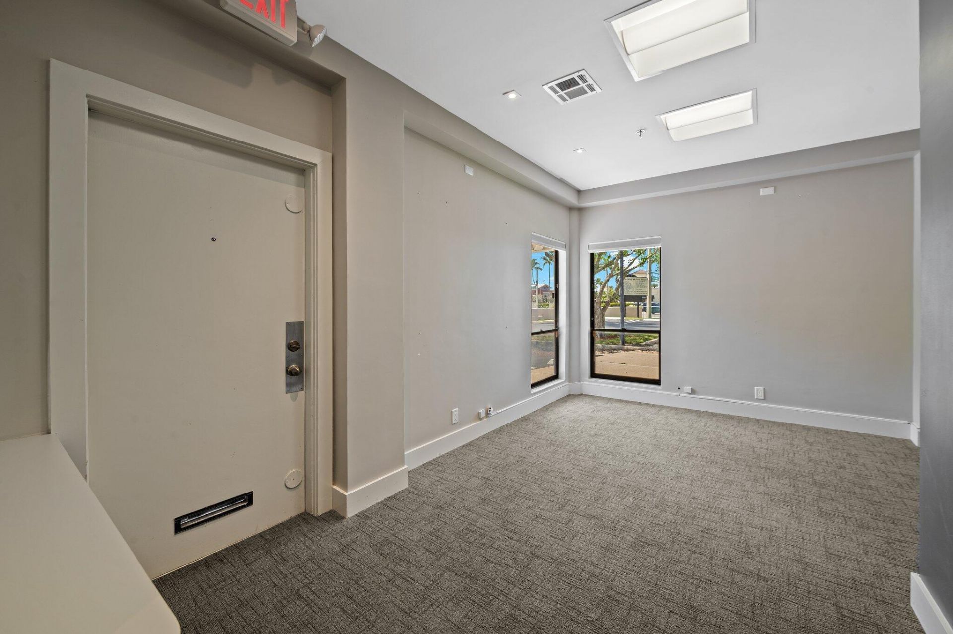 1501 Presidential Way, Unit 10-11, West Palm Beach, FL 33401 Photo