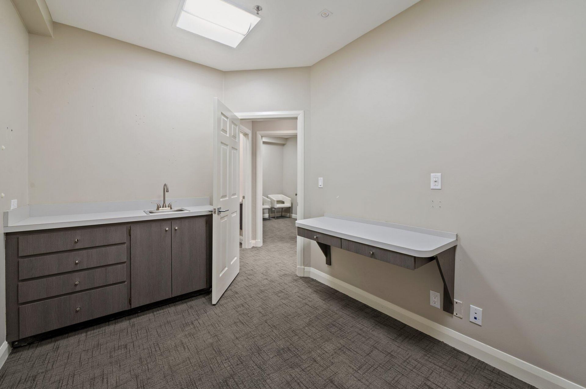 1501 Presidential Way, Unit 10-11, West Palm Beach, FL 33401 Photo