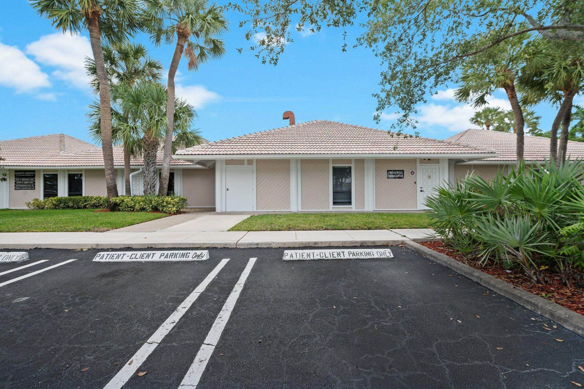 1501 Presidential Way, Unit 10-11, West Palm Beach, FL 33401 Photo