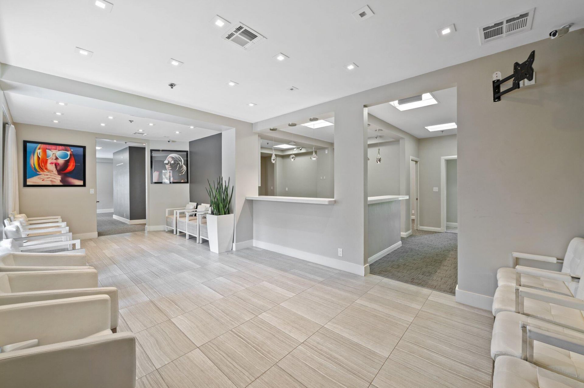 1501 Presidential Way, Unit 10-11, West Palm Beach, FL 33401 Photo