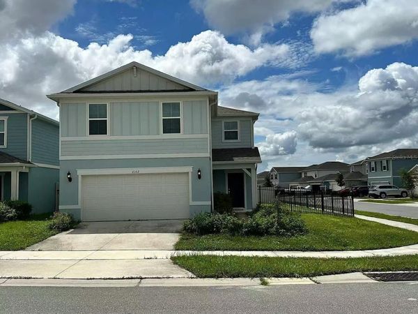 2102 CHARMING AVENUE, DAVENPORT, FL 33896