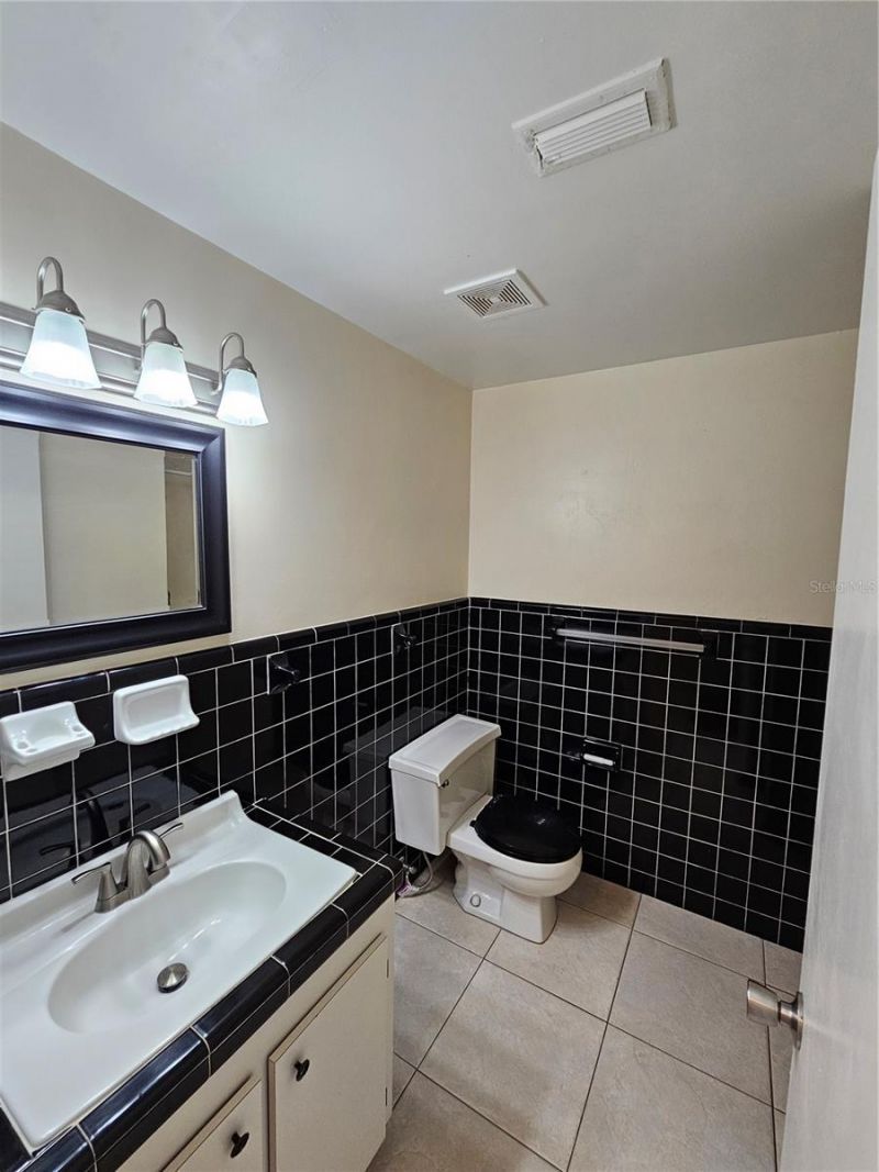 2818 SW 2nd Avenue , Gainesville, FL 32607 Photo