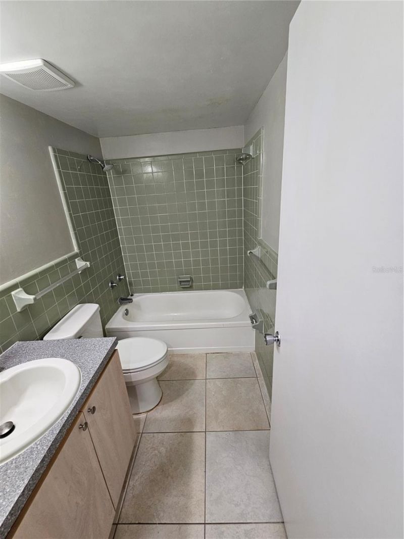 2818 SW 2nd Avenue , Gainesville, FL 32607 Photo