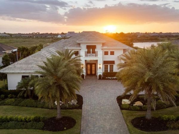 16925 CLEARLAKE AVENUE , LAKEWOOD RANCH, FL 34202