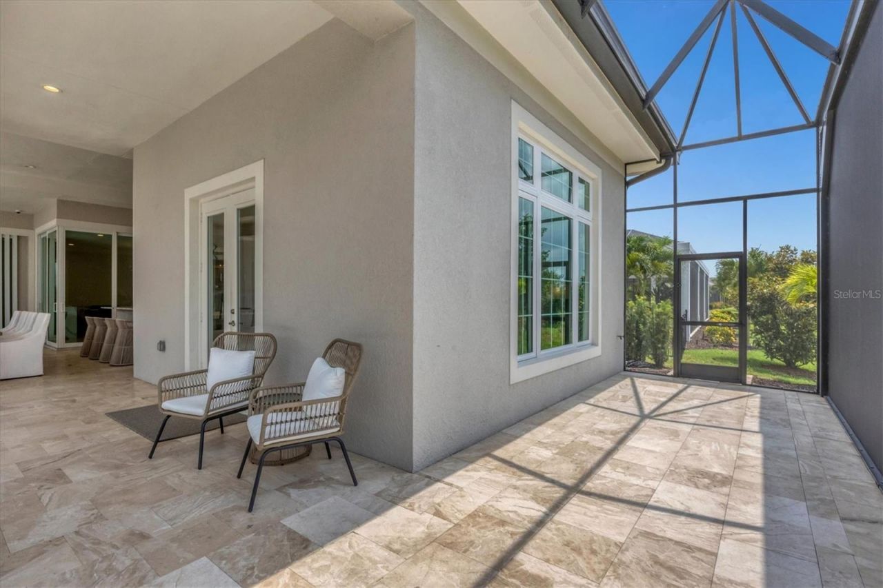 16925 Clearlake Avenue, Lakewood Ranch, FL 34202 Photo