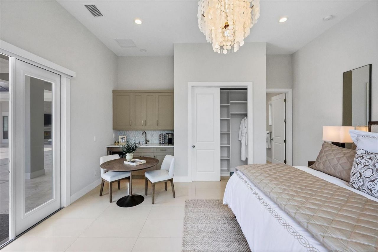 16925 Clearlake Avenue, Lakewood Ranch, FL 34202 Photo
