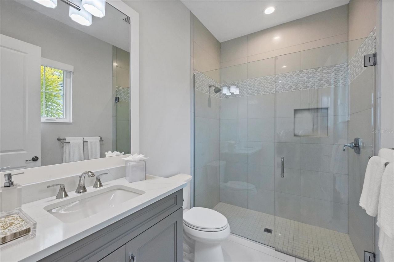 16925 Clearlake Avenue, Lakewood Ranch, FL 34202 Photo