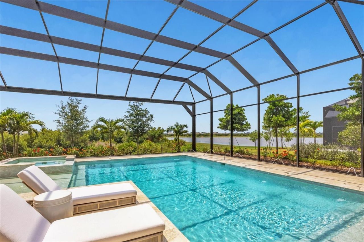16925 Clearlake Avenue, Lakewood Ranch, FL 34202 Photo