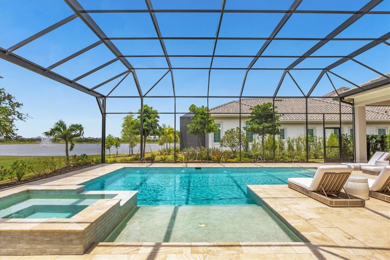 16925 Clearlake Avenue, Lakewood Ranch, FL 34202 Photo