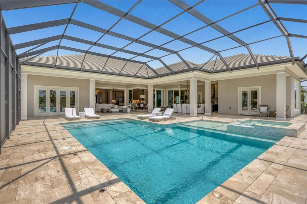 16925 Clearlake Avenue, Lakewood Ranch, FL 34202 Photo