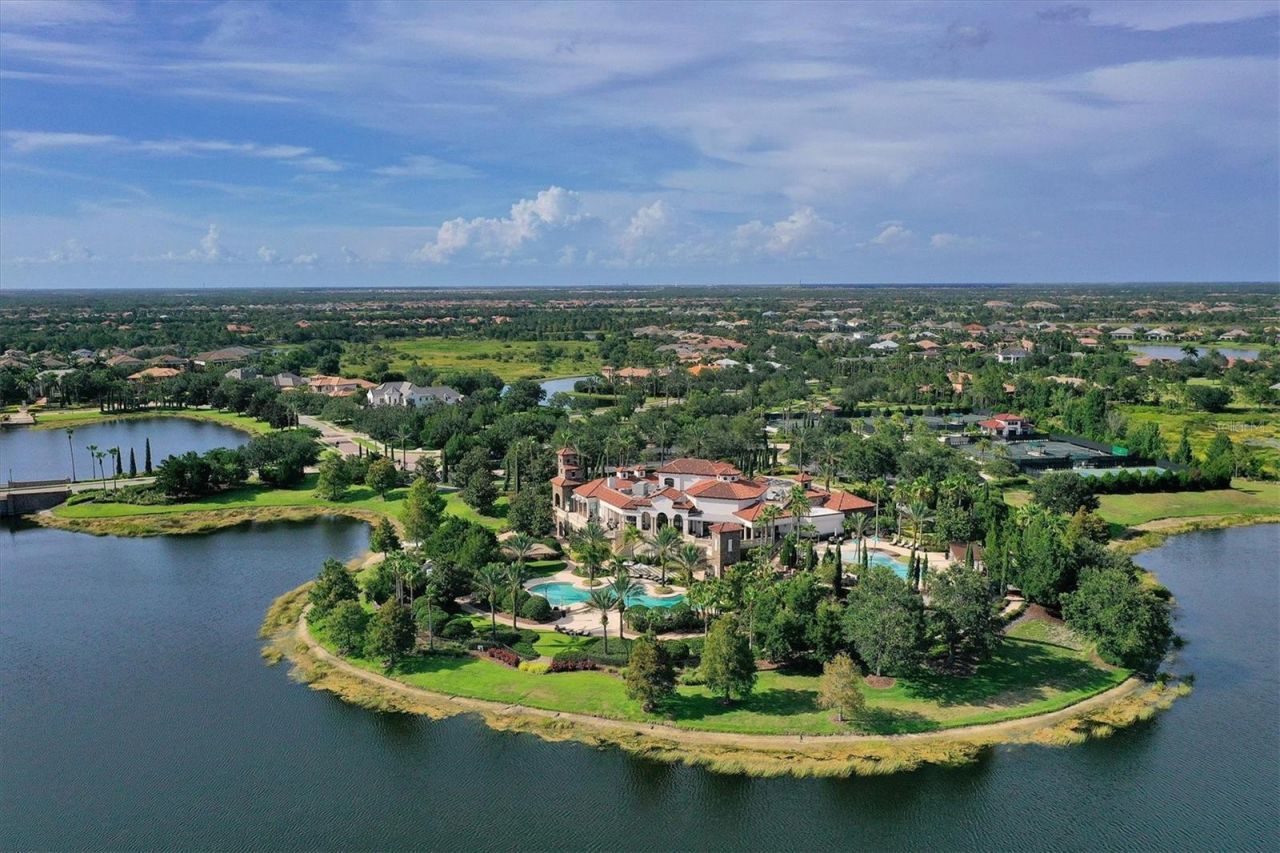 16925 Clearlake Avenue, Lakewood Ranch, FL 34202 Photo