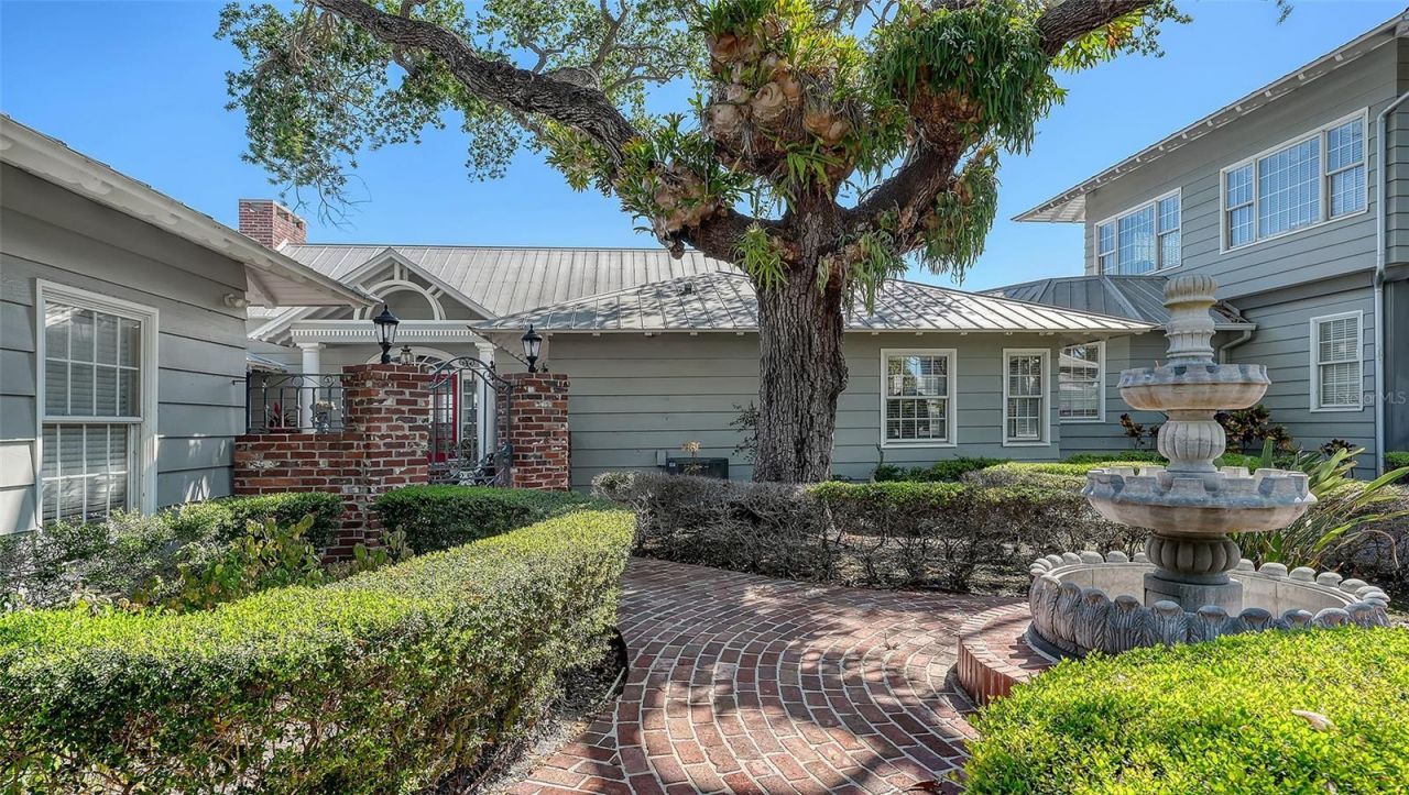 1249 S Basin Lane, Sarasota, FL 34242 Photo