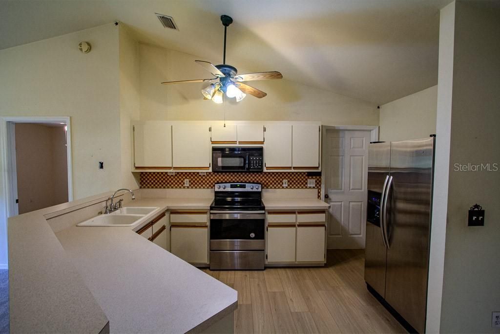 4002 SW County Road 18 , Fort White, FL 32038 Photo