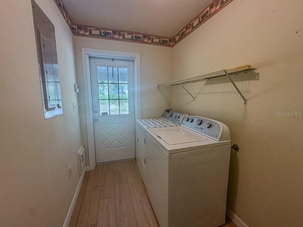 4002 SW County Road 18 , Fort White, FL 32038 Photo