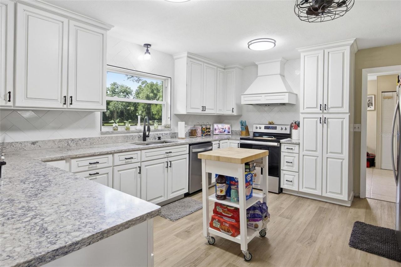 13551 NE 14th Avenue, Citra, FL 32113 Photo