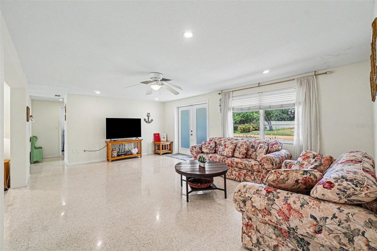 413 Pameto Road, Nokomis, FL 34275 Photo