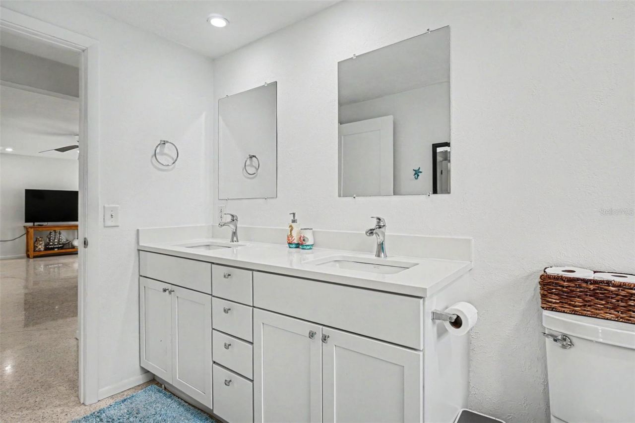 413 Pameto Road, Nokomis, FL 34275 Photo