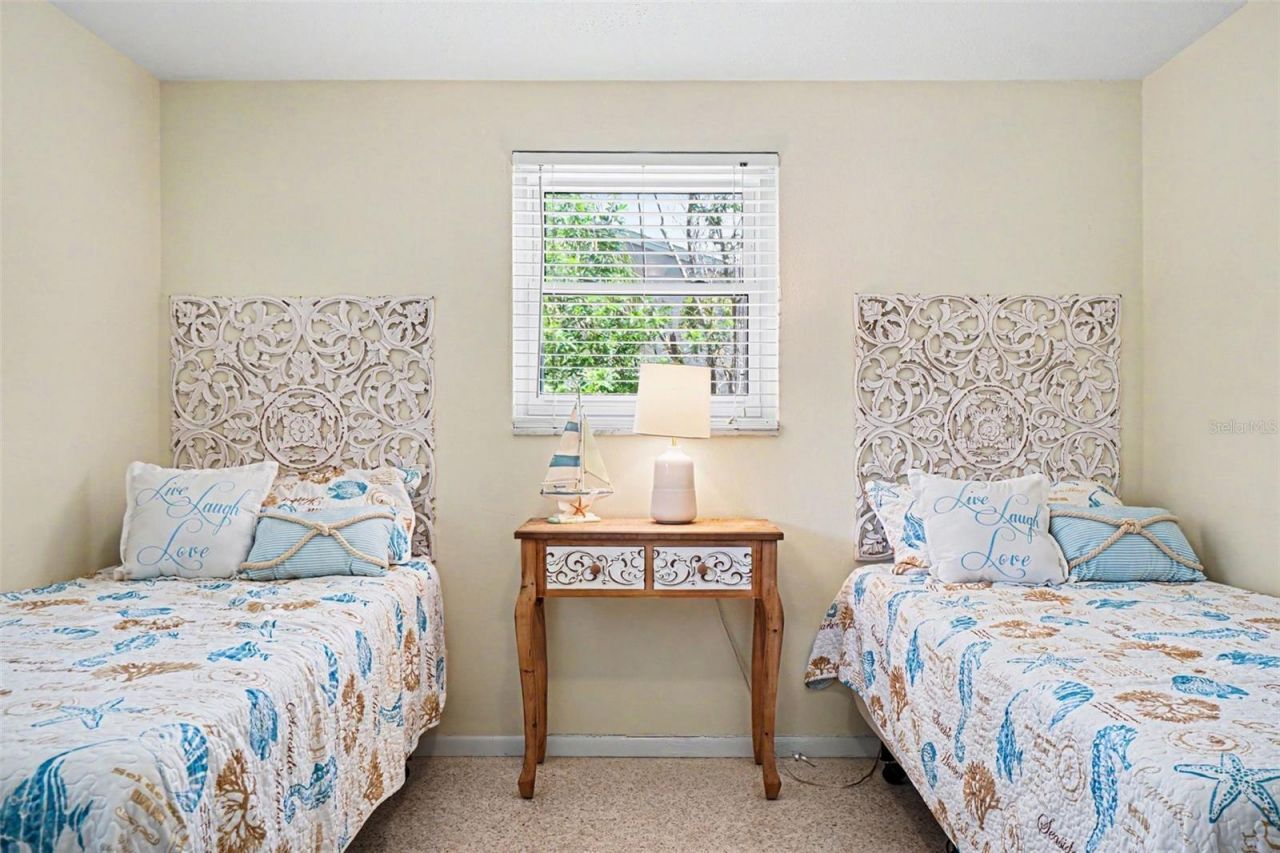 413 Pameto Road, Nokomis, FL 34275 Photo