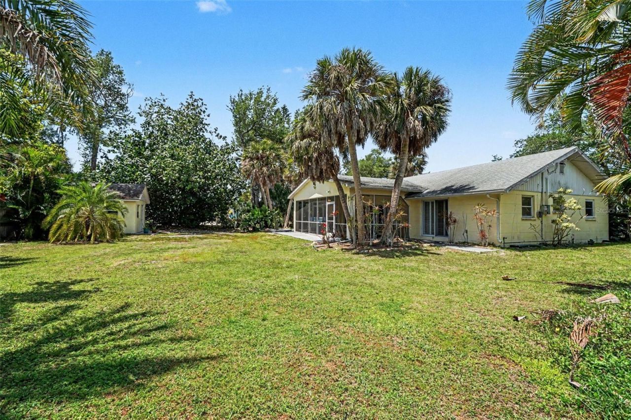 413 Pameto Road, Nokomis, FL 34275 Photo