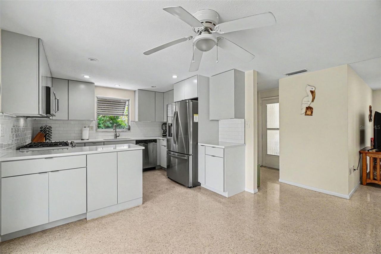 413 Pameto Road, Nokomis, FL 34275 Photo
