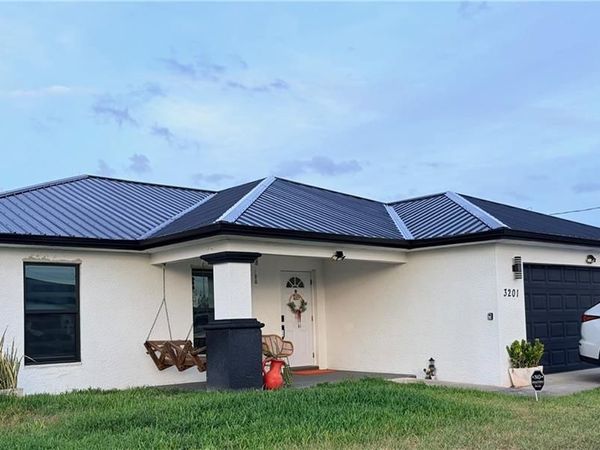 3201 NW 2nd PL , CAPE CORAL, FL 33993