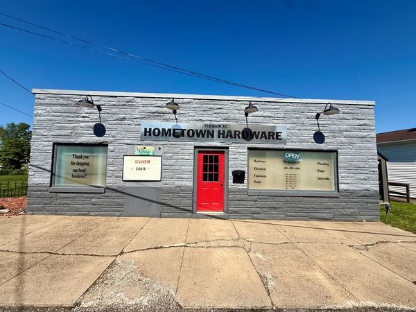 710 Main St, Sistersville, WV 26175