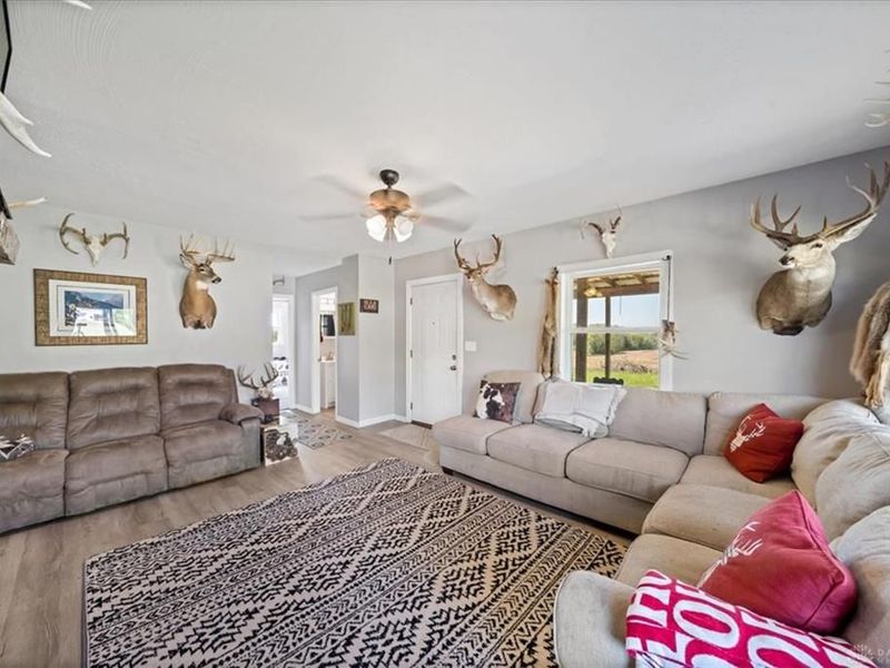 8598 Deadfall Road, Hillsboro, OH 45133 Photo 6