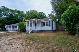 330 Gaffney Street  photo 4