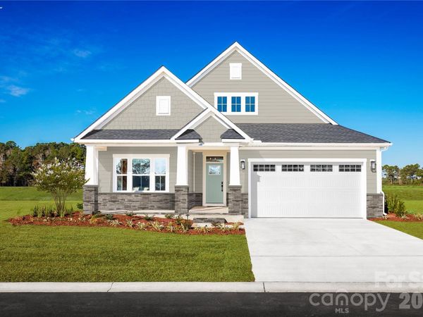 908 Heathway Drive , Charlotte, NC 28213