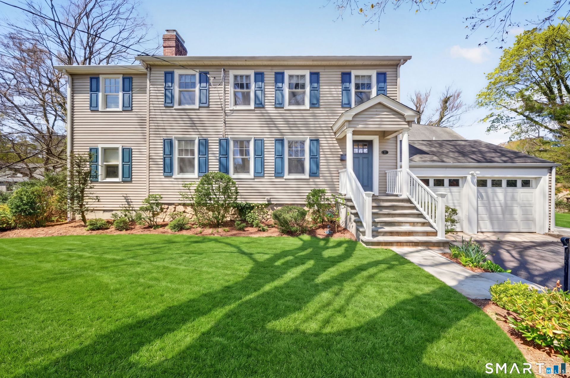 20 Ridge, Greenwich, CT 06807 Main Photo