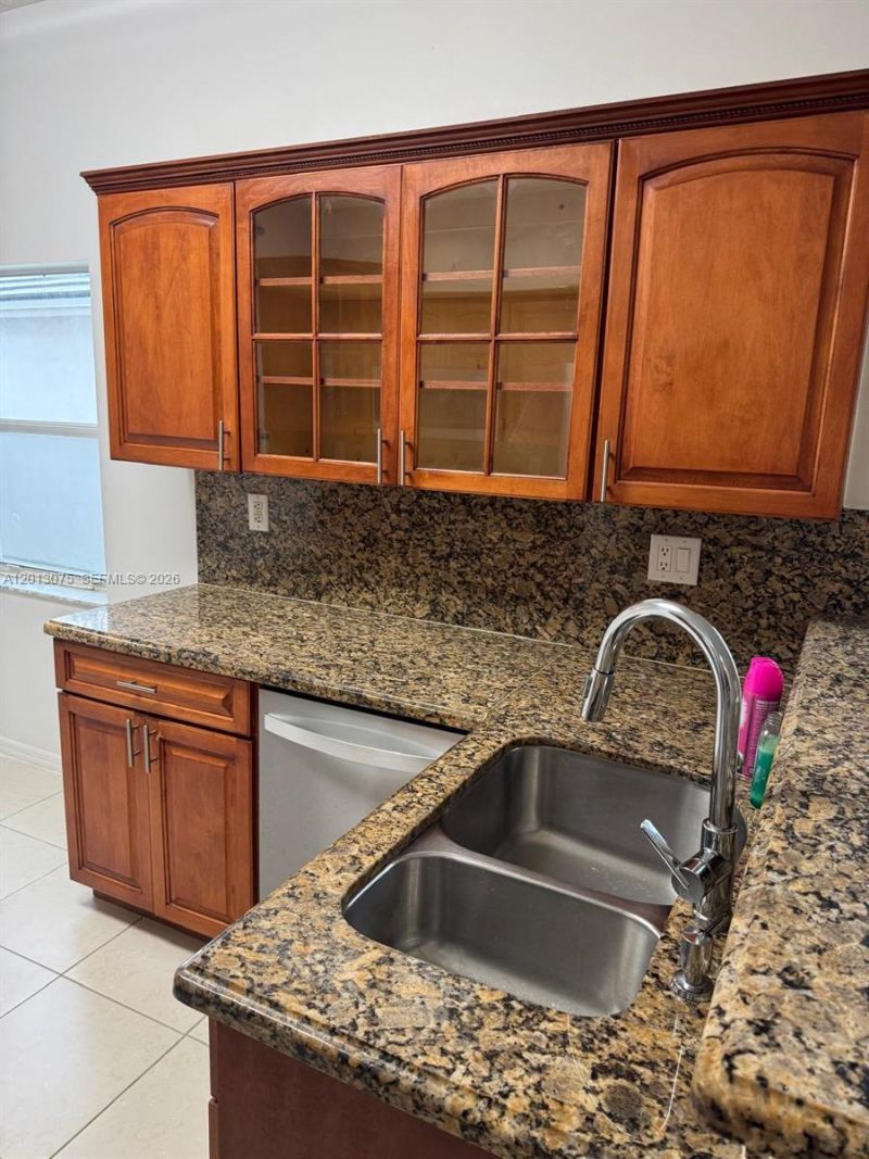 17110 NW 10th St, Pembroke Pines, FL 33028 Photo