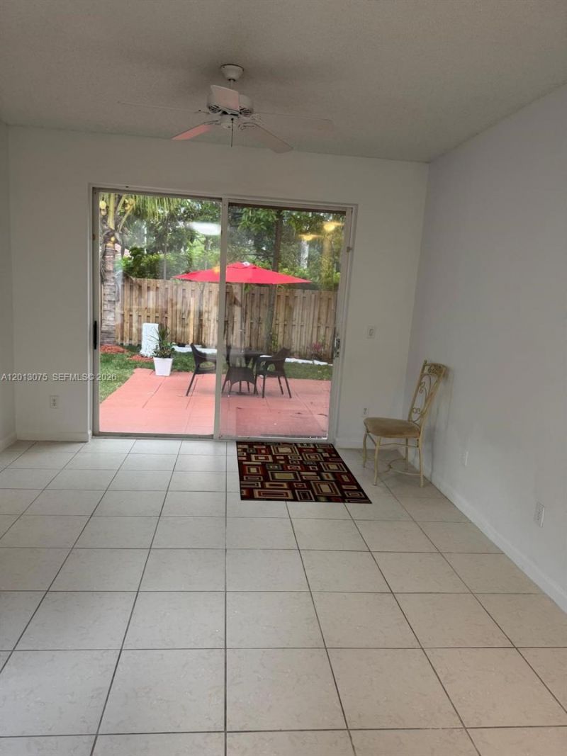 17110 NW 10th St, Pembroke Pines, FL 33028 Photo