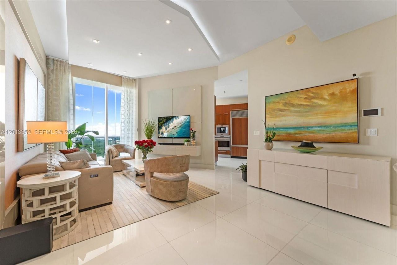 15811 Collins Ave, Unit 3605, Sunny Isles Beach, FL 33160 Photo