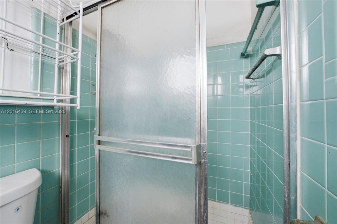 2300 N 57th Ter , Hollywood, FL 33021 Photo