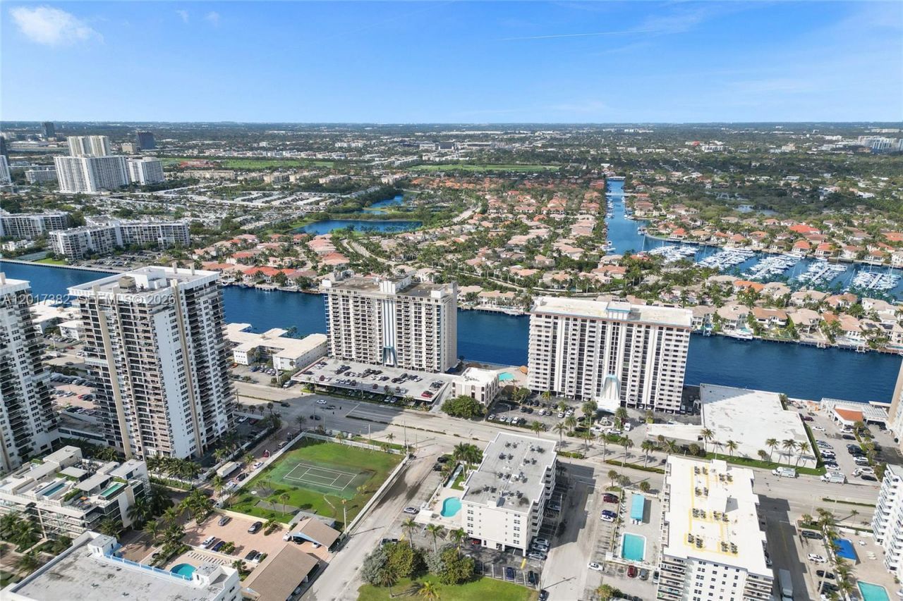 1600 S Ocean Dr , Unit 16B, Hollywood, FL 33019 Photo