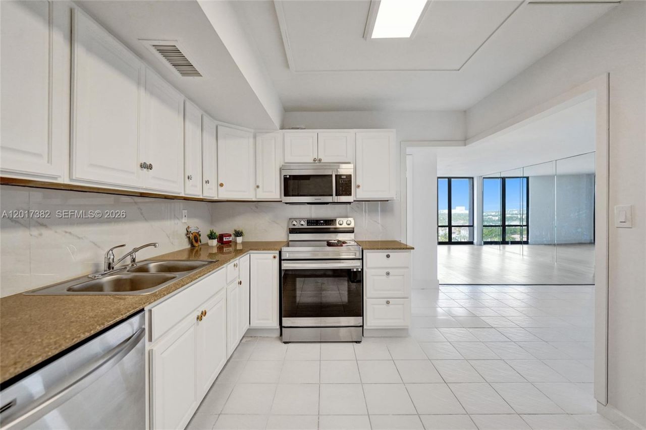 1600 S Ocean Dr , Unit 16B, Hollywood, FL 33019 Photo