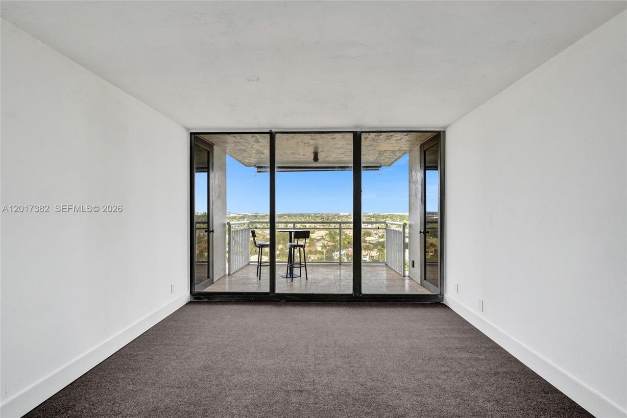 1600 S Ocean Dr , Unit 16B, Hollywood, FL 33019 Photo