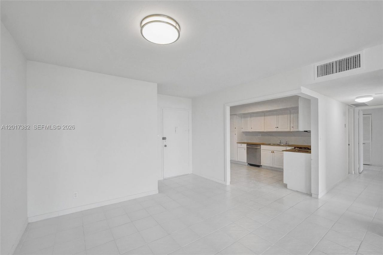 1600 S Ocean Dr , Unit 16B, Hollywood, FL 33019 Photo