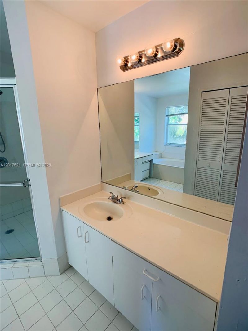 18801 NW 12th St, Unit 18801, Pembroke Pines, FL 33029 Photo
