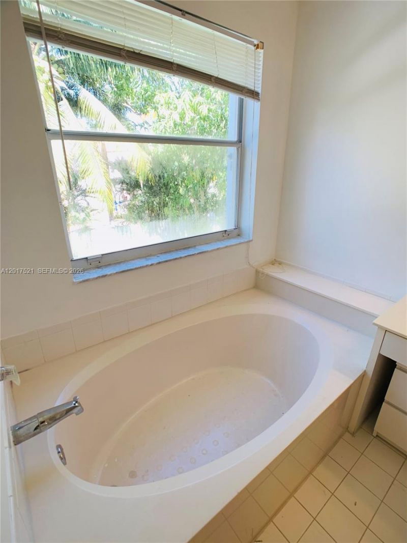18801 NW 12th St, Unit 18801, Pembroke Pines, FL 33029 Photo